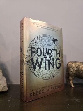 Fourth Wing by Rebecca Yarros